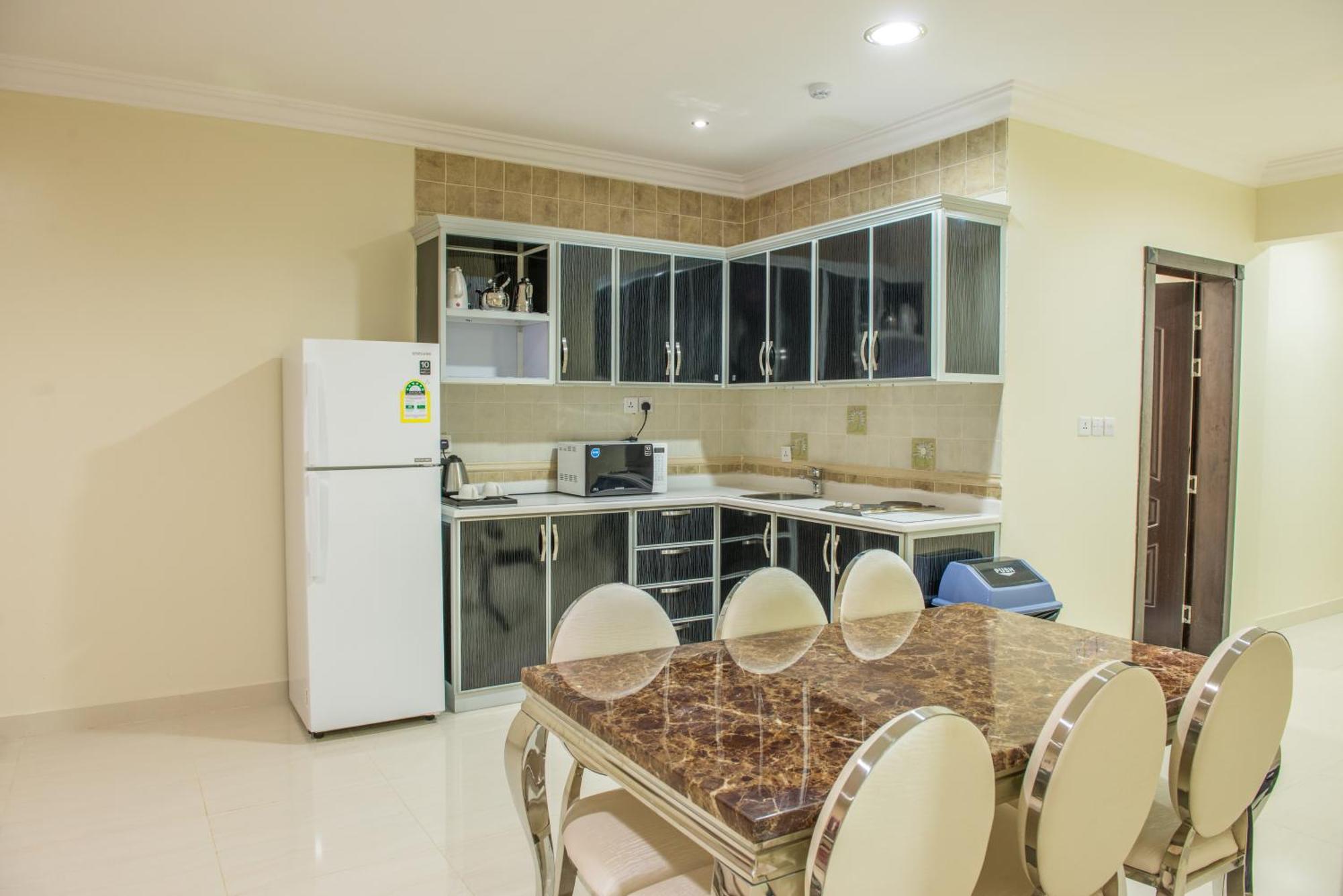 Maset Al Masem Serviced Apartments Эль-Хуфуф Экстерьер фото